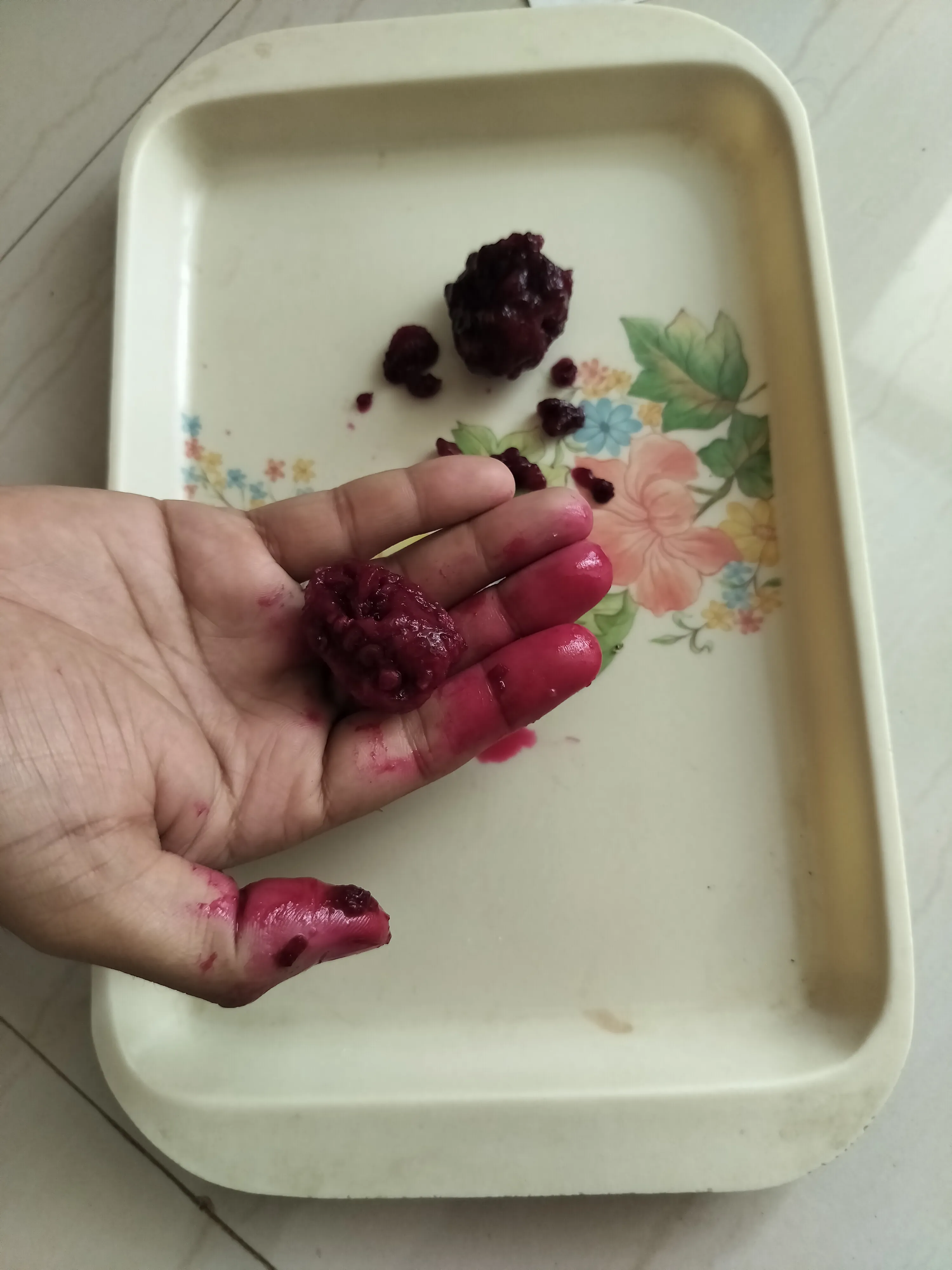 The fruit my wife eats to increase her ferritin levels
